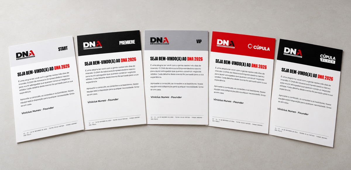 Mockup · as 5 cartas em leque