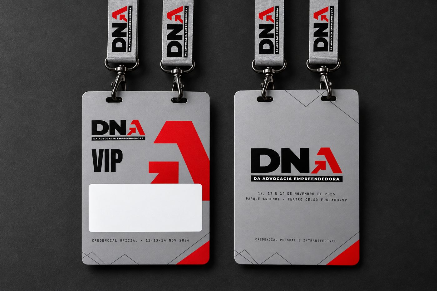 Mockup fotográfico: Crachá VIP